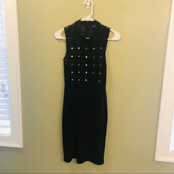 The Sexiest Little Black Dress - Picture 2 of 7